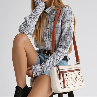 Concealed Carry Hailey Crossbody -  Lady Conceal -  soft leather shoulder bags for women's -  crossbody bags for everyday use -  most popular crossbody bag -  crossbody bags for guns -  crossbody handgun bag -  Unique Hide Purse -  Conceal Carry Western Purse -  Stylish Carry Evelyn Leather Bag -  Bag for Conceal Carrying Women - -  Gun Bag for Women