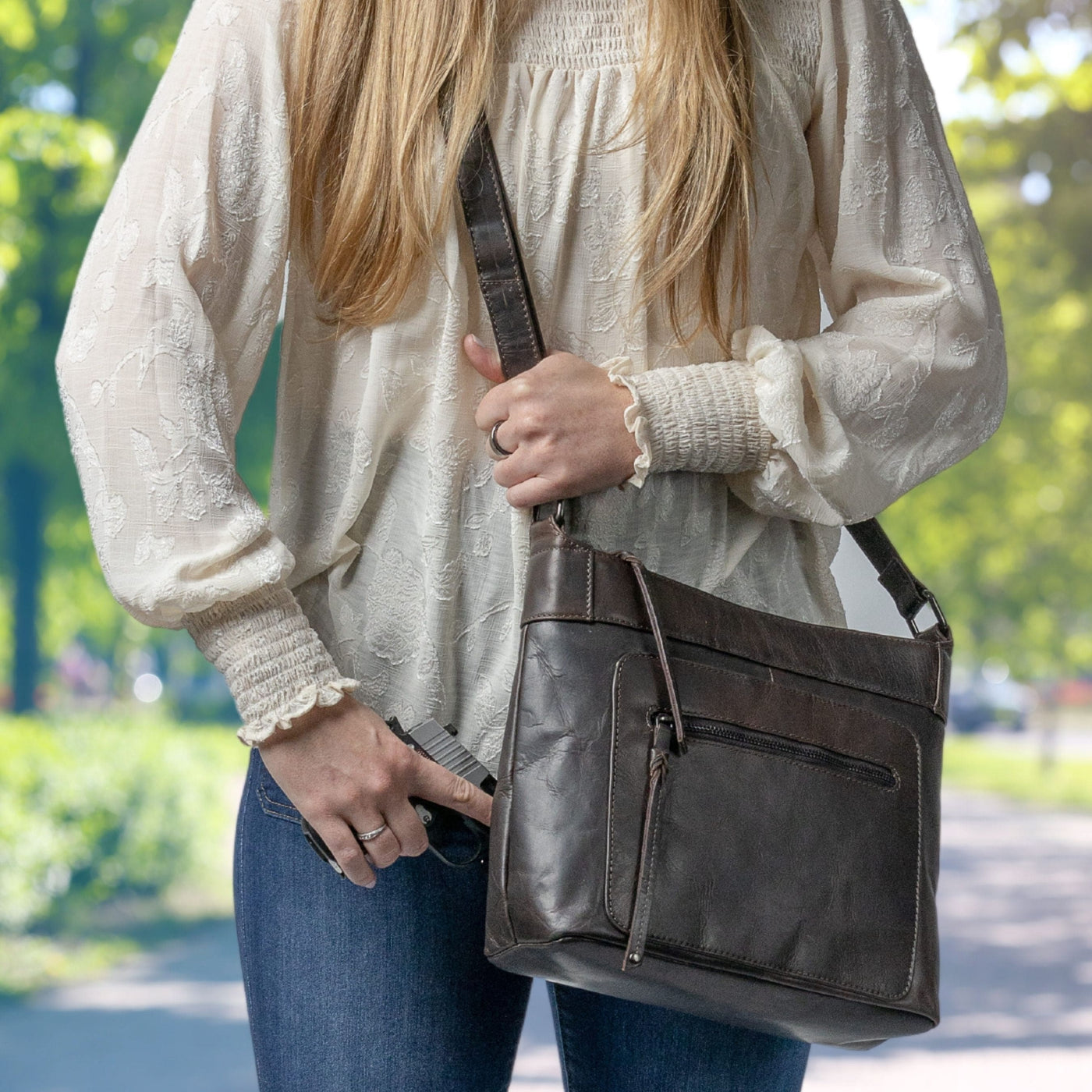 Concealed Carry Delaney Leather Crossbody -  Locking Crossbody for Pistol -  Designer Concealment Crossbody bag-   Discreet Conceal and Carry Crossbody for Women -  Designer Leather Crossbody CCW Bag -   Locking Conceal and Carry Purse with Universal Holster for Handguns - Best Crossbody for Concealed Carry